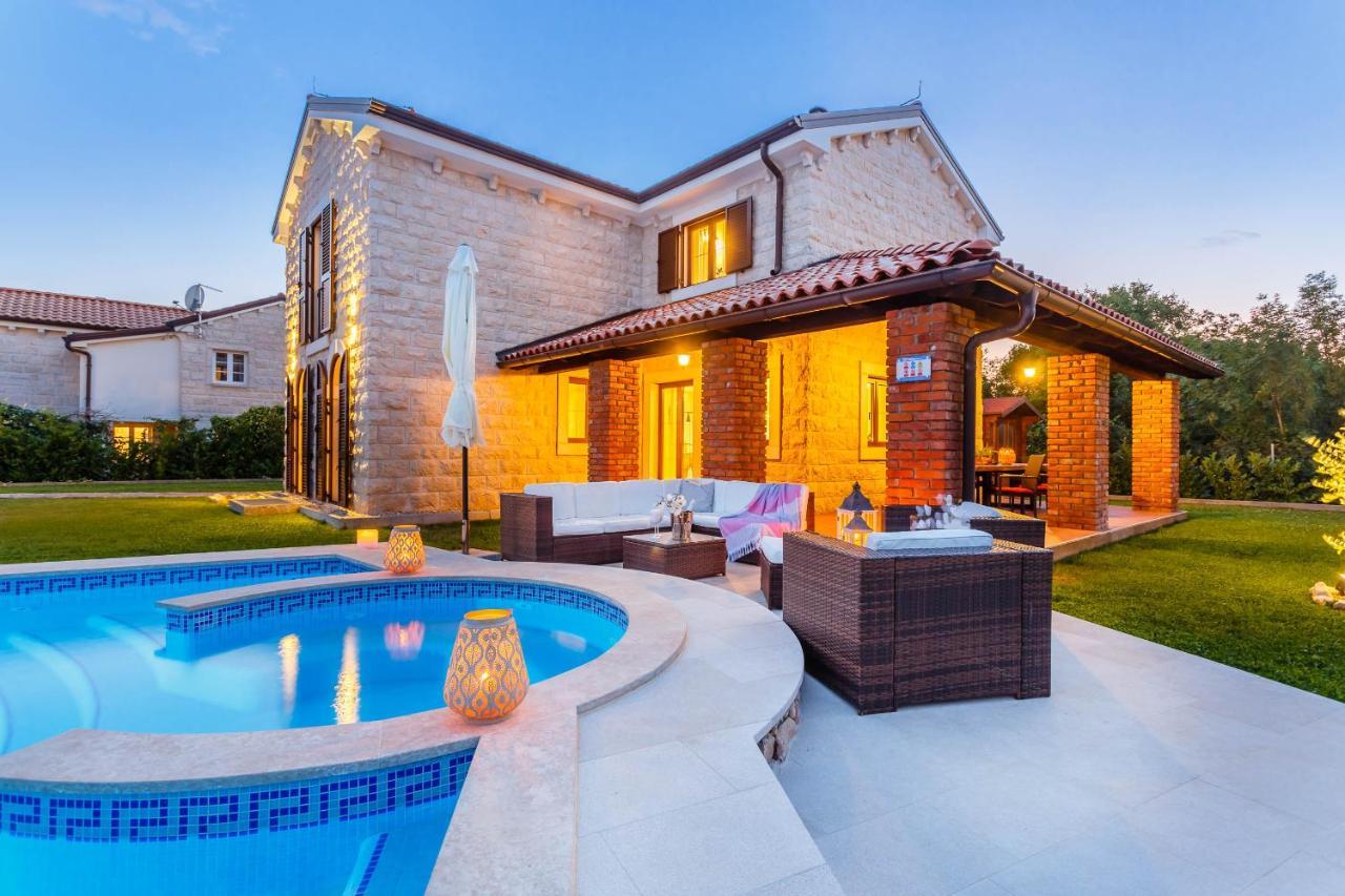 Villa Kamenica Kras Екстер'єр фото