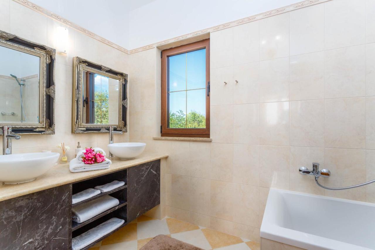 Villa Kamenica Kras Екстер'єр фото