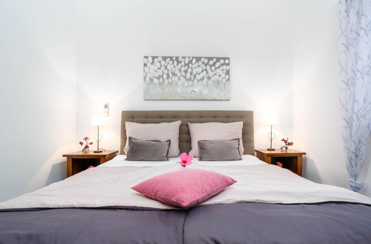 Villa Kamenica Kras Екстер'єр фото