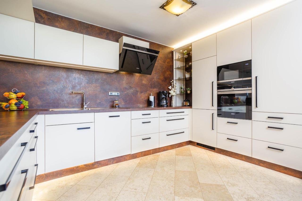 Villa Kamenica Kras Екстер'єр фото