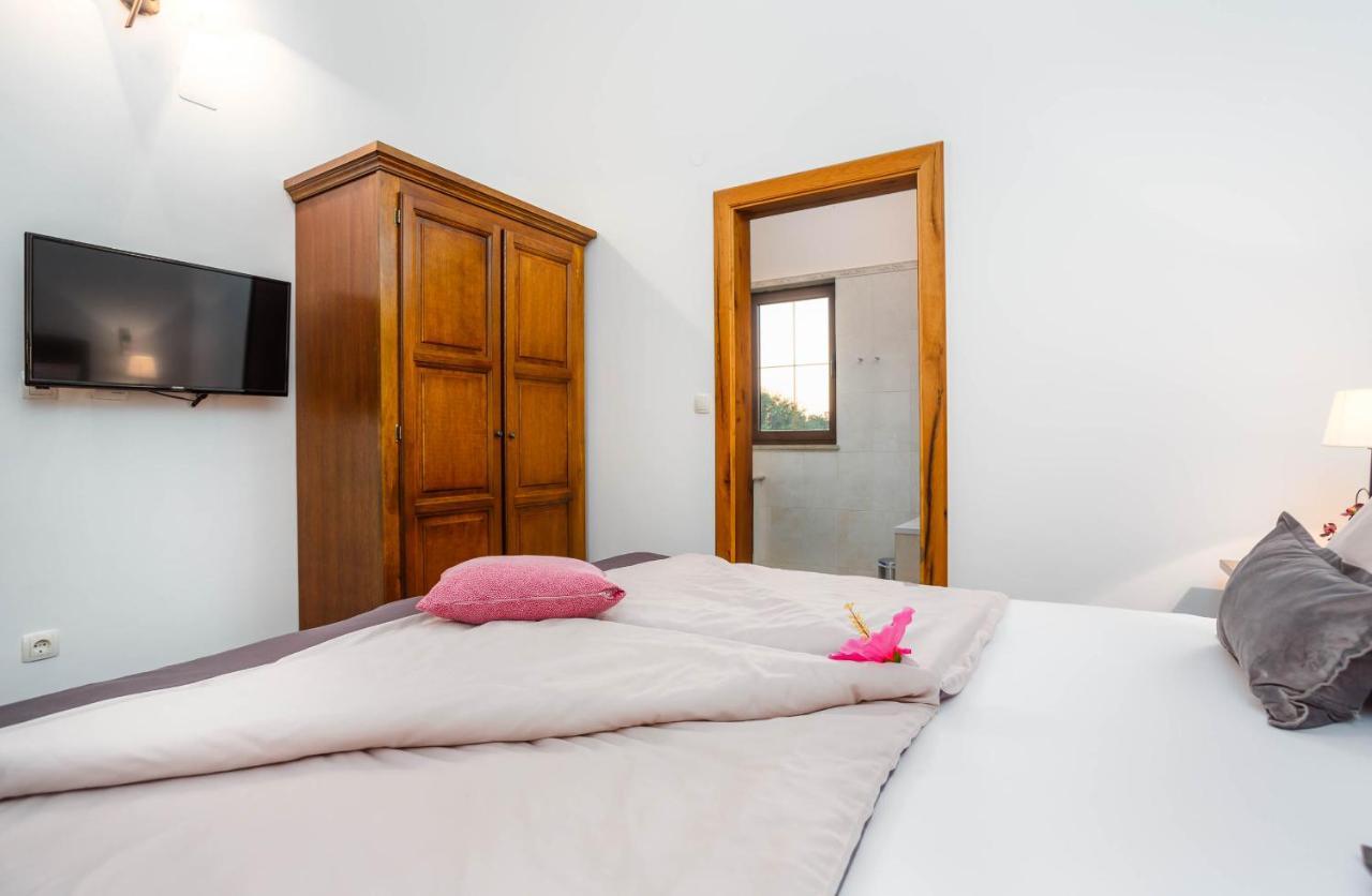 Villa Kamenica Kras Екстер'єр фото