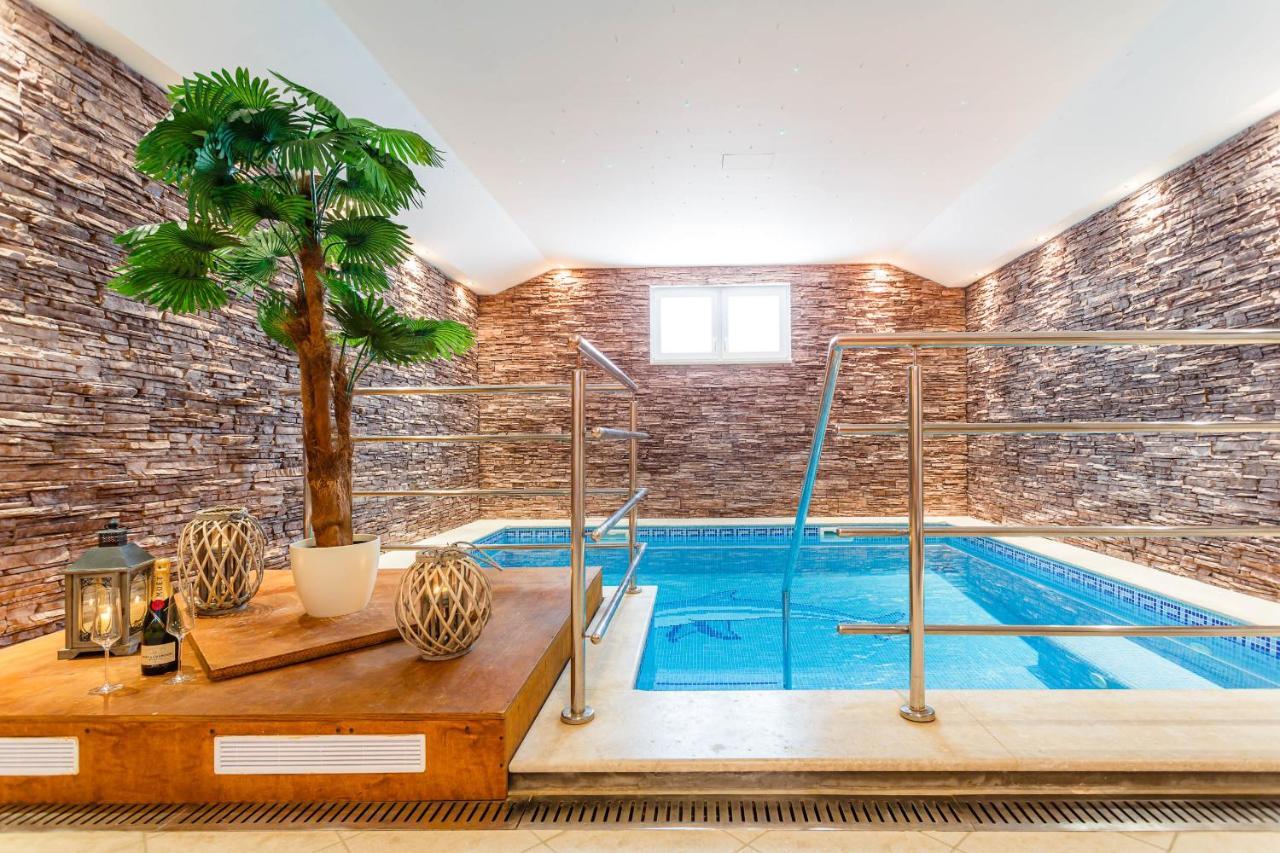 Villa Kamenica Kras Екстер'єр фото